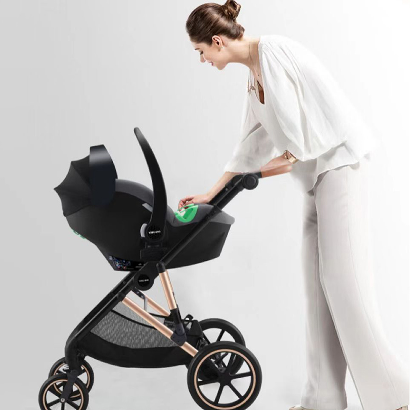 Sistema di viaggio passeggino con seggiolino auto RA-U18